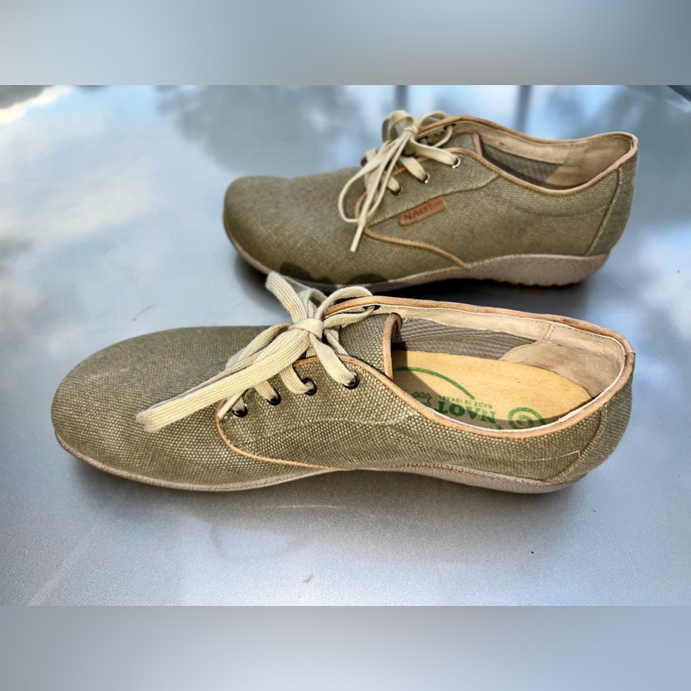 NAOT made in Israel shoes - Picture 2 of 7